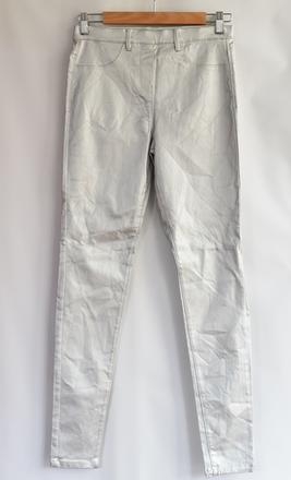 Džegíny vel. 16 let, next,176