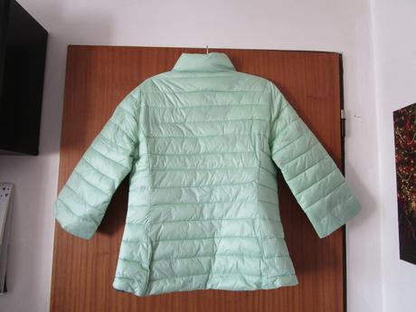 Nová pěkná zelená prošívaná bunda, 152