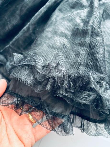 An15/ sukně tylová - v.cca 8-10 let, 134