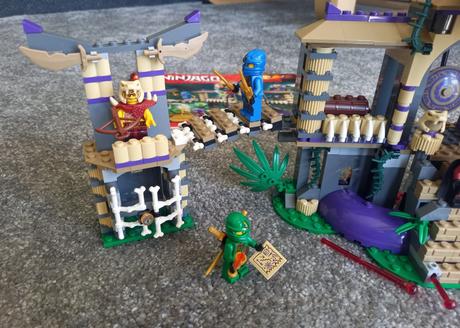 Lego ninjago 70749 - enter the serpent.,
