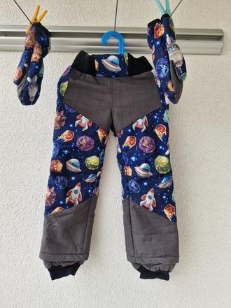 Zimní softshelky a rukavice s beránkem - vesmír, 110