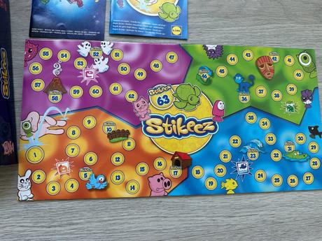Stikeez - kompletní hra se všemi figurkami, 
