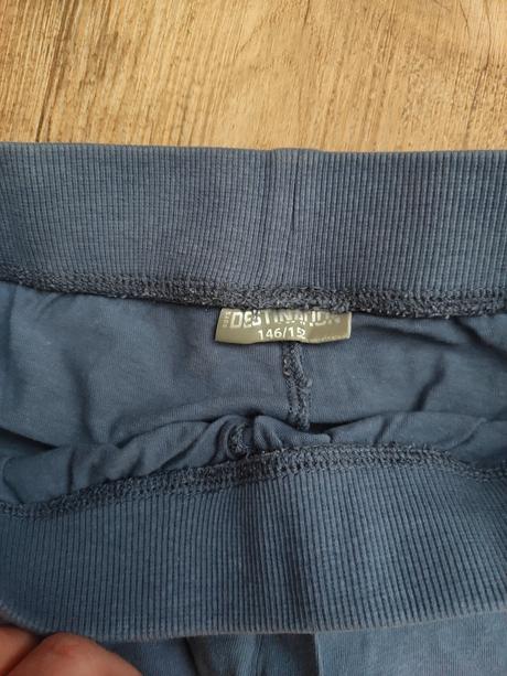 Pyžamo dlouhý rukáv 145/152, 146