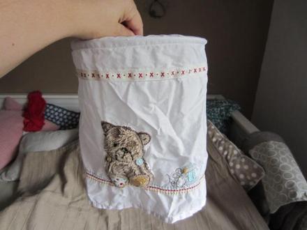 Látkové dětské stínitko na lampičku,