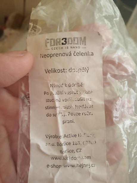 Neoprenova čelenka,