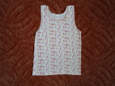 Bílé tričko tílko, 122