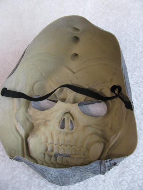 Karneval-latexová maska- lebka zubatá/halloween, 