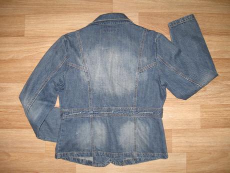 Džínová bunda, 38