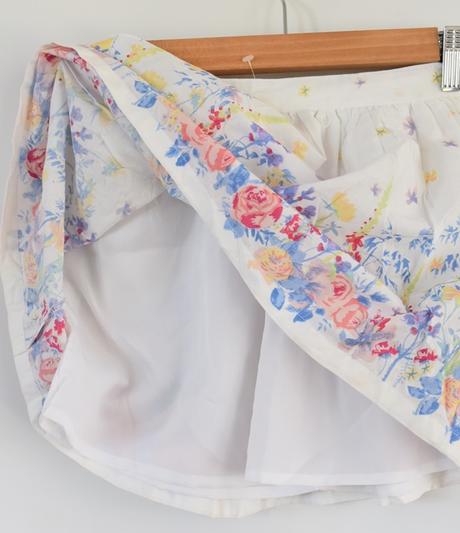 Sukně vel. 4 roky, e-vie,104