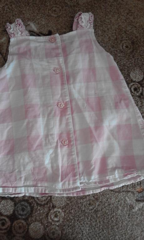 184 - šatičky, next,68