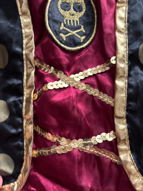 An22/ kostým pirátka - v.5/6 let zn. tu,