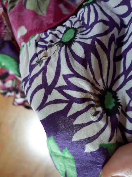 Krásné lehoučké veselé kyti šatičky, lindex,98