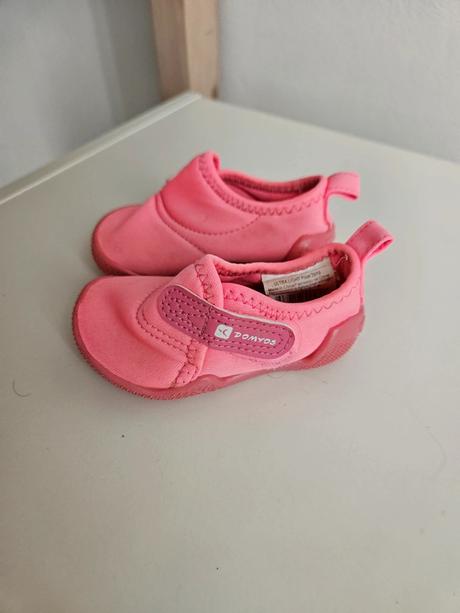 Botičky do vody, vel. 20 (stélka 11 cm), decathlon,20