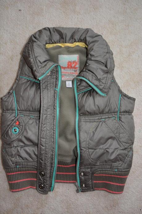 Khaki vesta, next,116