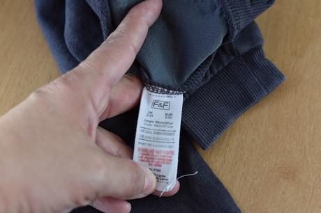 Mikina vel. 2 - 3 roky, f&f,98