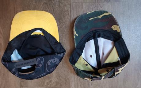 2x kšiltovky batman, maskáčová, 10-12 let, 140