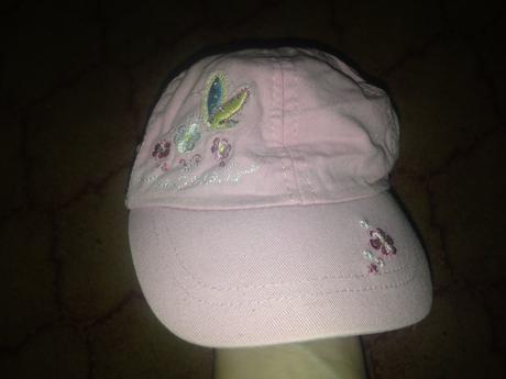 Dívčí kšiltovka květinky a motýlek, obvod 40-45 cm, 86