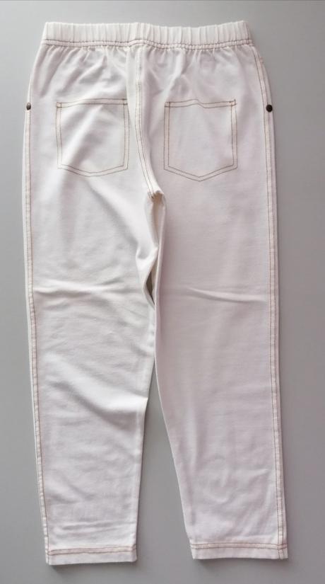 Krátké smetanové džegíny vel 134 - 140, st. bernard,134