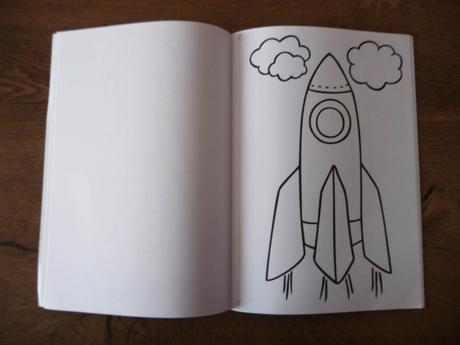 Omalovánky a4 štětec a pastelka 1,