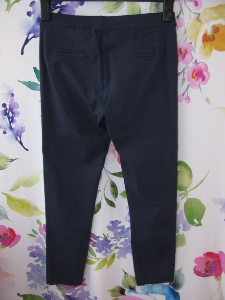 Elastické tmavě modré přiléhavé kalhoty, tchibo,38
