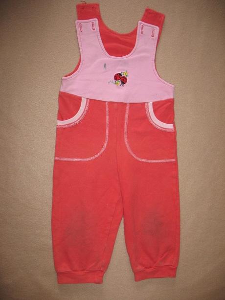 Tepláky s laclem, 86