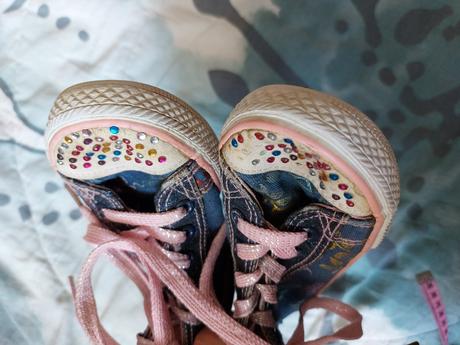 Tenisky květiny kamínky, 30