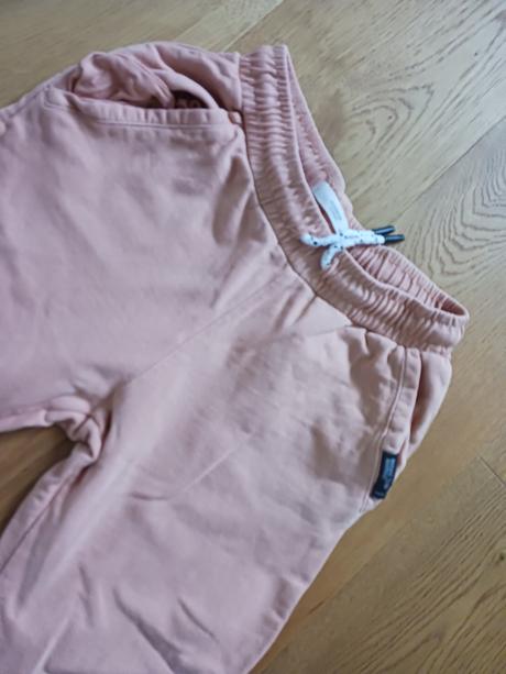 Tepláčky reserved č.140/146, reserved,140