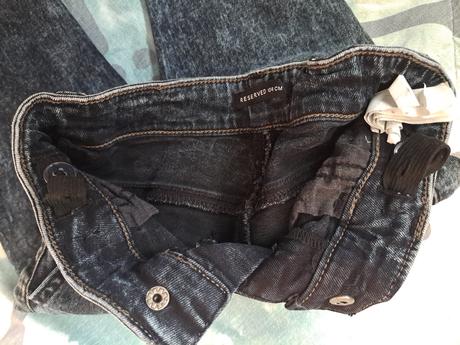 Trhané džíny, reserved,104