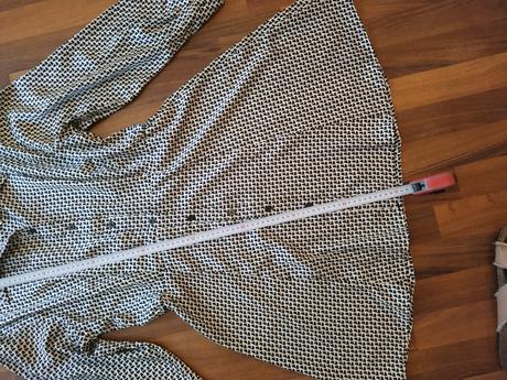 Elegantní šaty, reserved,40