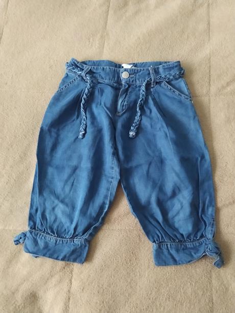 Tříčtvrteční kalhoty, 110