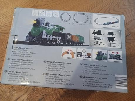 Vláček jezdící dráha.,