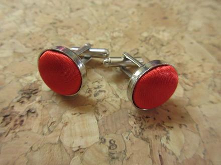E247    manžetové knoflíčky, 