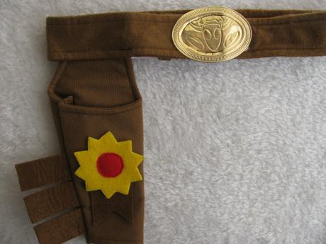 Kostým-kovbojský opasek s pouzdrem woody/toy story, 