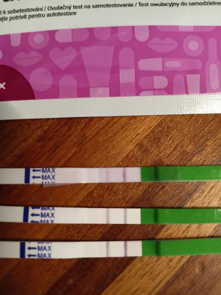 Je čas ovulace podle vašich testovacích proužků?