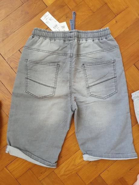 3 x kraťasy - cena celkem, reserved,164