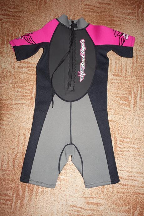 Dívčí neopren vel. 146-152, 146