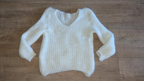 T438 teplý svetr vel. m, m