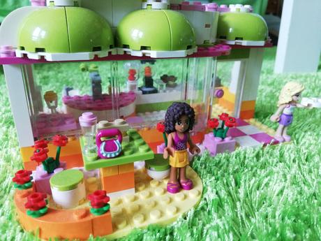 Lego friends stánek s limonádou,