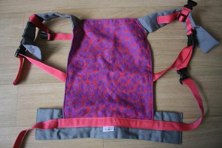 Nosítko pro panenky,