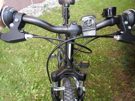 Černé dětské kolo 9-12 let, 24" palců, 24