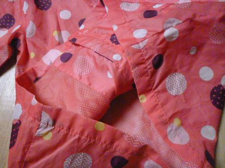 Puntíkatá bunda vel. 6 l, e-vie,116