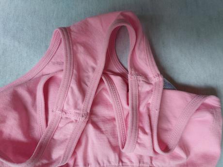Sportovní podprsenka, h&m,152
