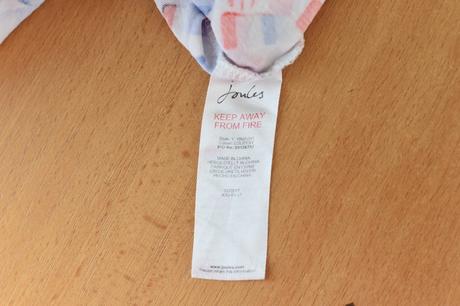 Šaty vel. 4 roky, 104