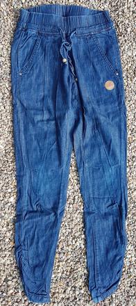 M117	dívčí letní plátěné kalhoty vel. 140-146, sam73,140