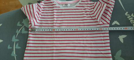 2x dívčí tričko značky girls, vel. 122., 122