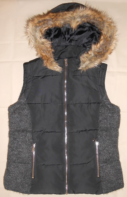 Teplá přošívaná vesta vel.34, atmosphere,34