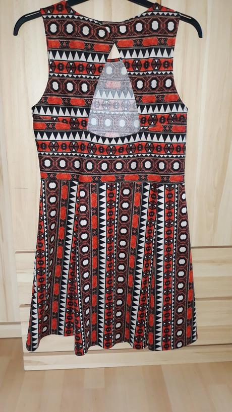 Dámské letní šaty s výstřihem na zádech vel. 40/42, h&m,42