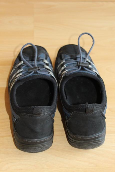 Modré chlapecké uzavřené sandále vel. 34,5, 34