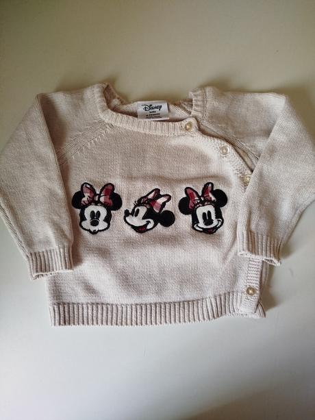 Svetříky vel.68, disney,68