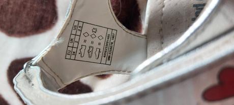 Sandále se srdíčky, pepperts,34